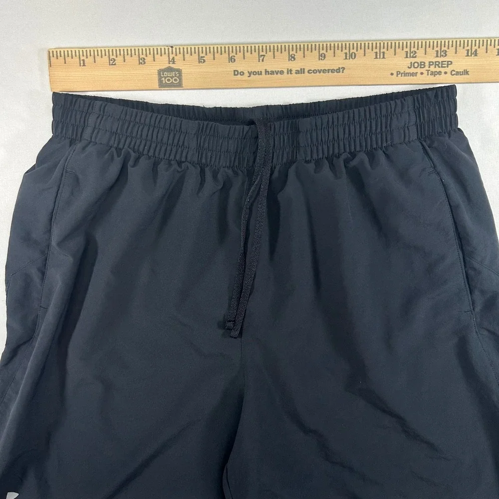Under Armour Mens HeatGear Fitted Athletic Shorts Black Medium Drawstring Gym